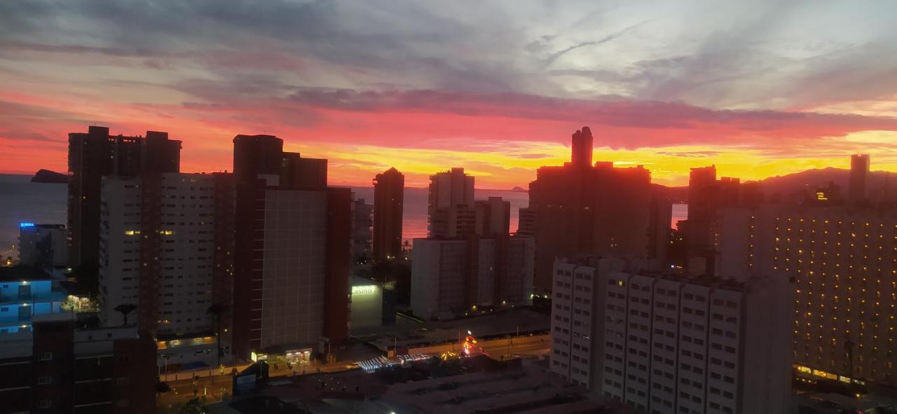 Apto San Angelo Benidorm Vistas Al Mar 400 M Eksteriør bilde